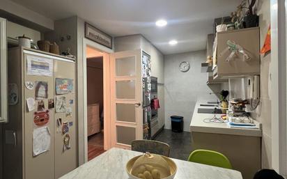 Kitchen of Flat for sale in  Madrid Capital  with Air Conditioner and Heating