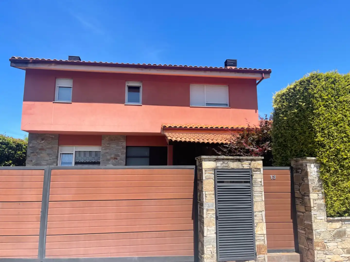 House with garden for sale in Lugar Valo 13