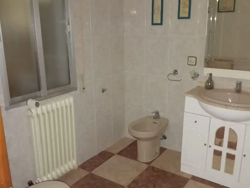 Appartamento con ascensore in vendita a Eladio Sevillano 3 49800, imagen 15
