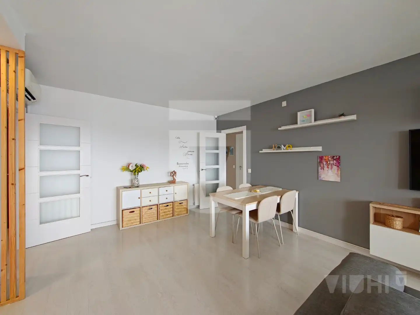 Sala de estar de Piso en venta en Montgat con Aire acondicionado, Calefacción y Parquet