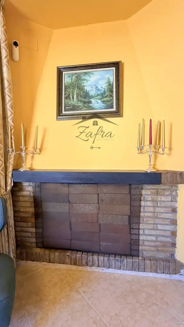 Casa con jardín en venta en Carrer Carrer Canigó, imagen 7