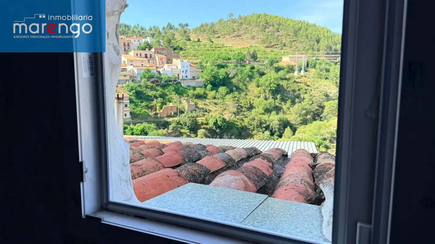 Vista exterior de Casa o xalet en venda en Fuente la Reina amb Traster
