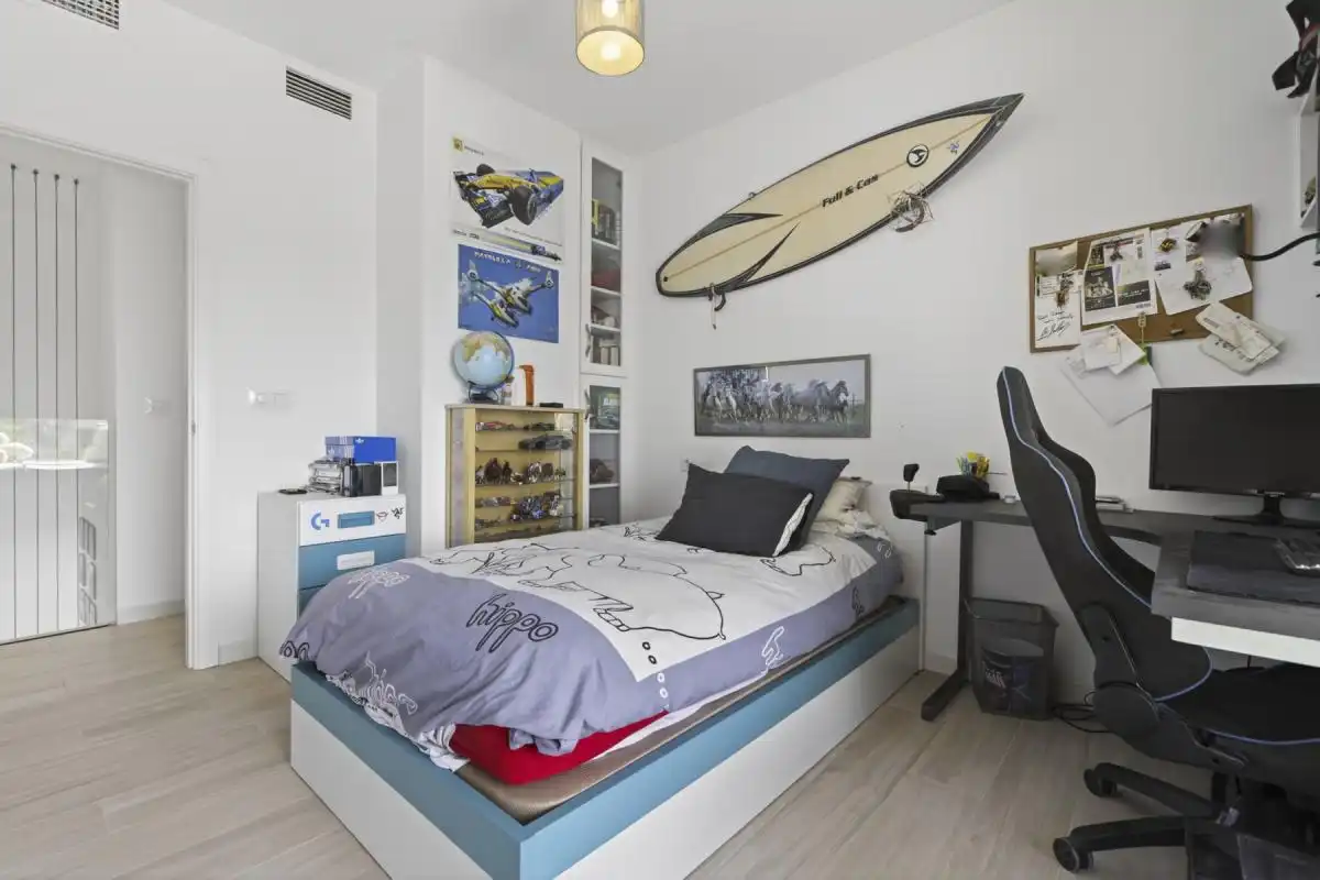 Habitación de Casa o chalet en venta en Bormujos con Aire acondicionado, Calefacción y Jardín privado