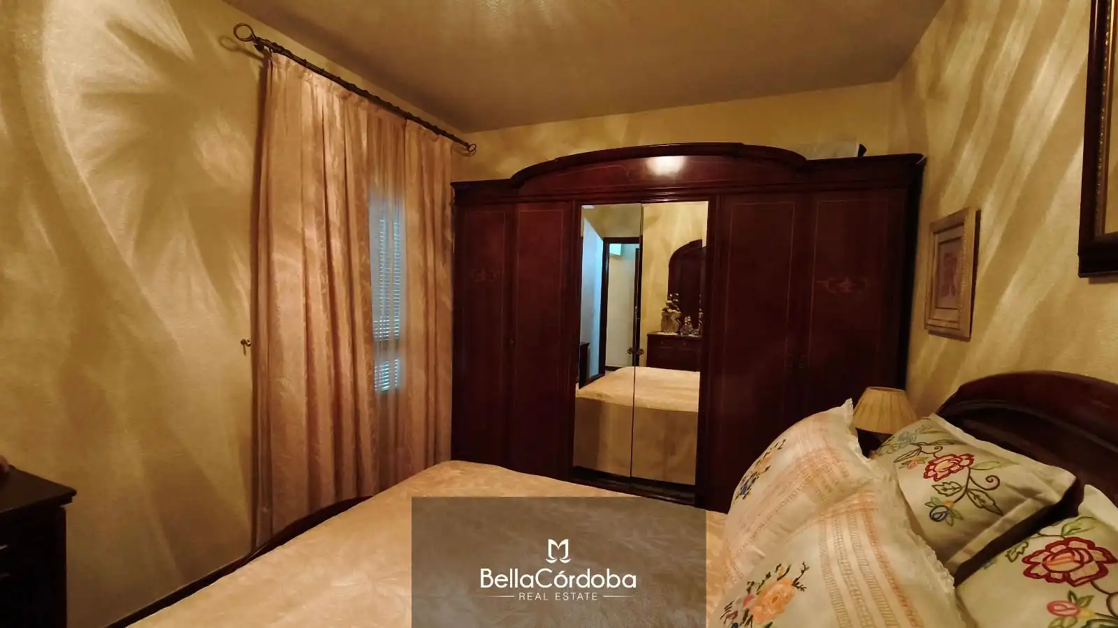 Bedroom of Flat for sale in Córdoba  with Storage room and Furnished