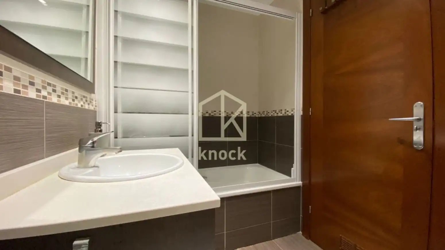 Flat for rent in Gijón - Calle Concejo de Villayón, Jove