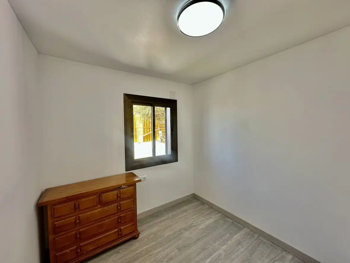 Dormitori de Apartament en venda en Santa Pola amb Calefacció i Terrassa