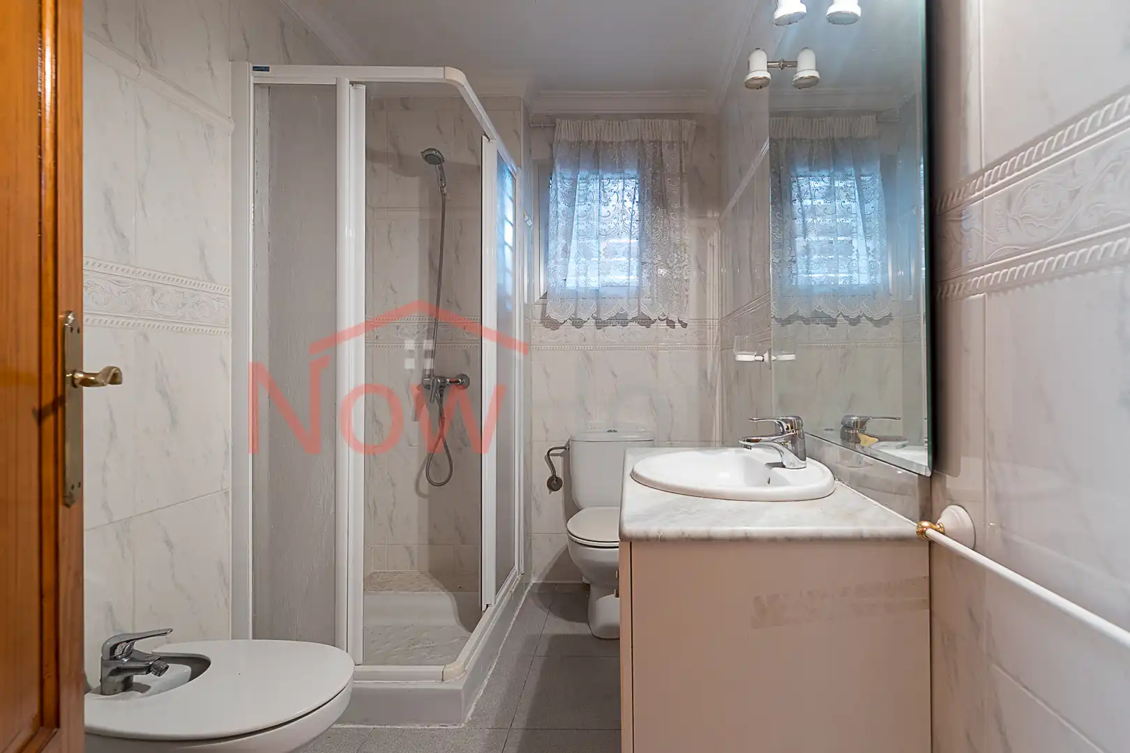 Bathroom of Flat for sale in  Palma de Mallorca  with Air Conditioner, Heating and Terrace