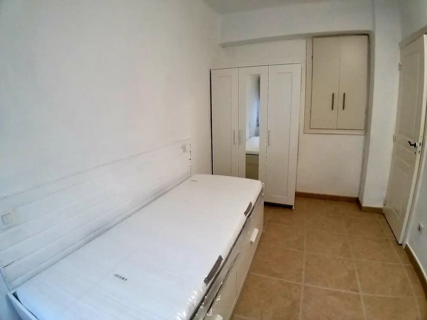 Schlafzimmer von Maisonette zum Verkauf in  Logroño mit Heizung und Möbliert