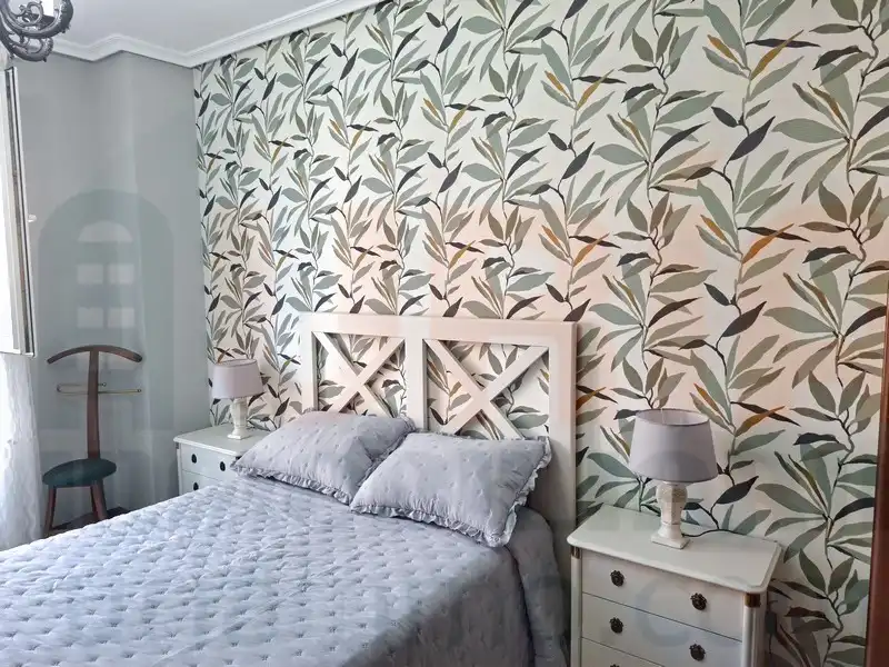 Bedroom of Flat for rent in Oviedo   with Heating, Storage room and Furnished