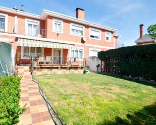 Garden of Single-family semi-detached for sale in Santa Marta de Tormes  with Terrace and Balcony