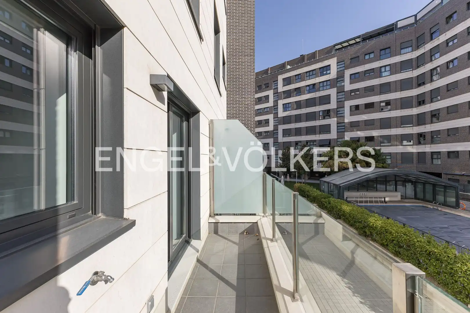 Flat for rent in Adelfas