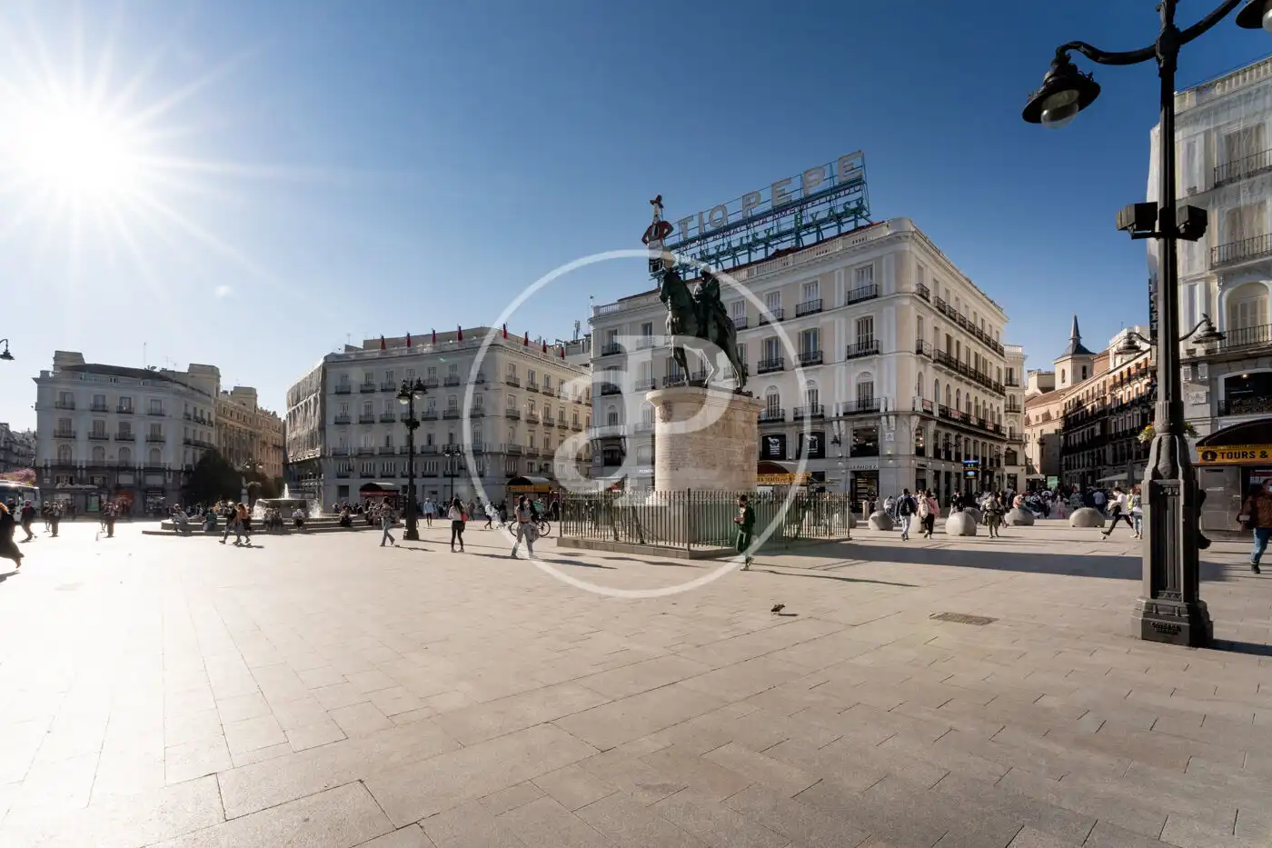 Vista exterior de Àtic de lloguer en Madrid amb Aire condicionat, Calefacció i Terrassa