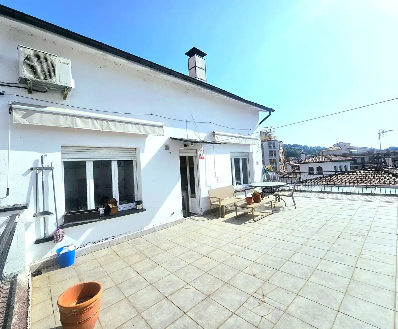 Terrassa de Casa o xalet en venda en Olot amb Aire condicionat, Calefacció i Terrassa