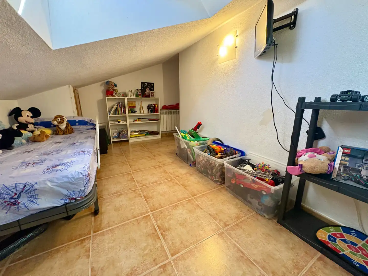 Piso en venta en Azuqueca de Henares con Calefacción y Amueblado