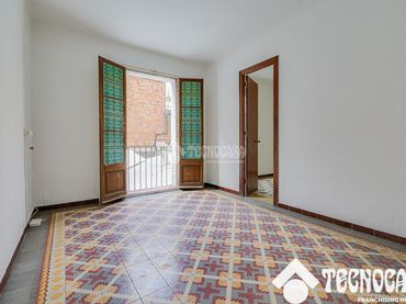 Appartamento con ascensore in vendita a Carrer de los Castillejos