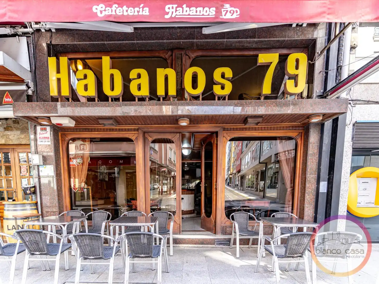 Local comercial en venda a Carballo
