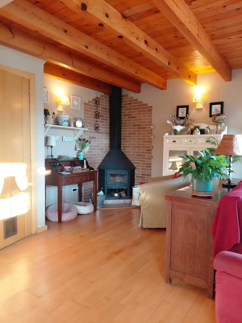 Living room of Houses for sale in Vilanova del Vallès  with Air Conditioner, Heating and Private garden