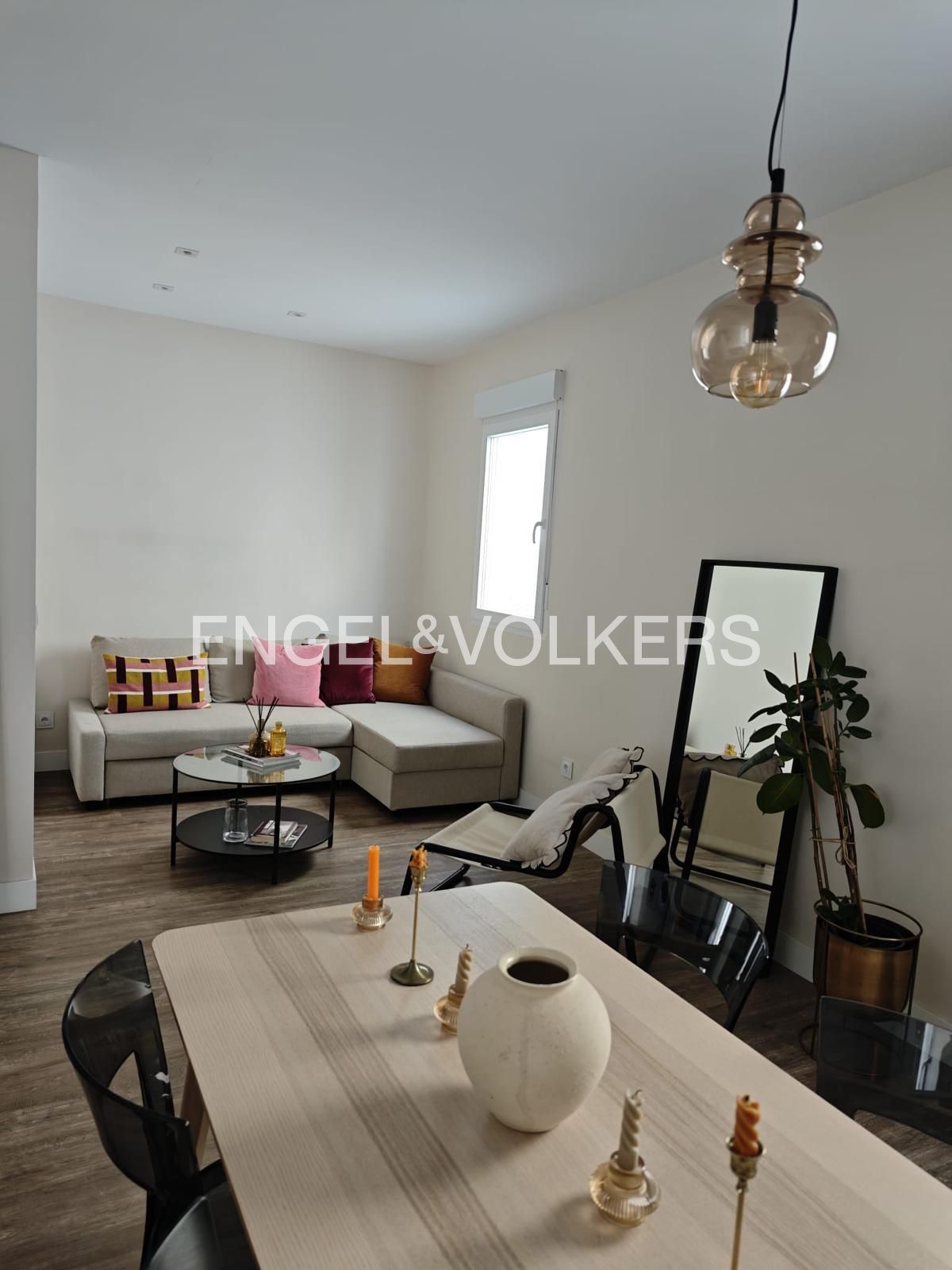 Living room of Flat for rent in  Madrid Capital  with Heating and Furnished