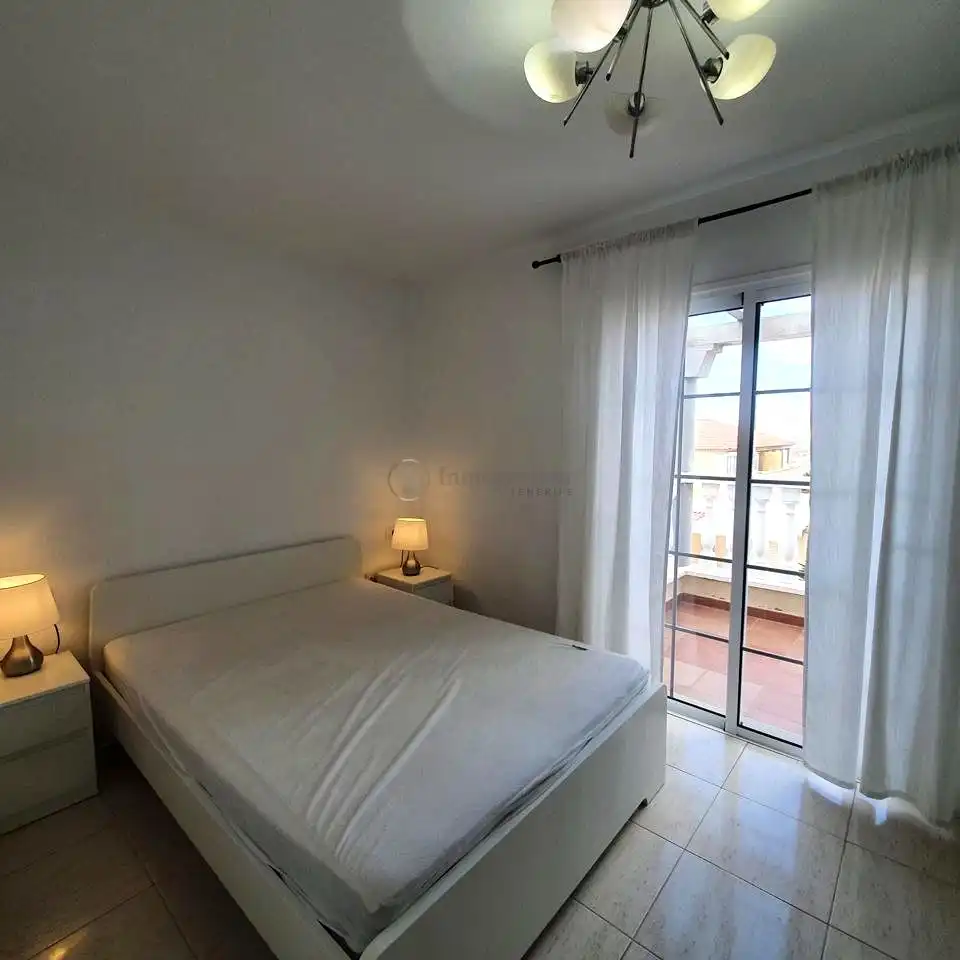 Bedroom of Houses for sale in Granadilla de Abona  with Furnished, Balcony and Community pool