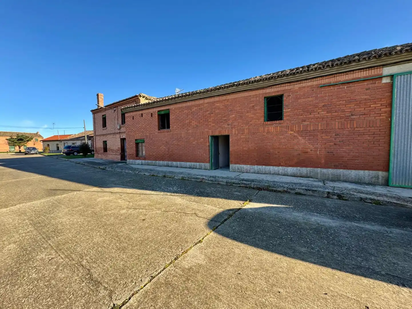 Vista exterior de Casa adosada en venta en Villoldo con Trastero