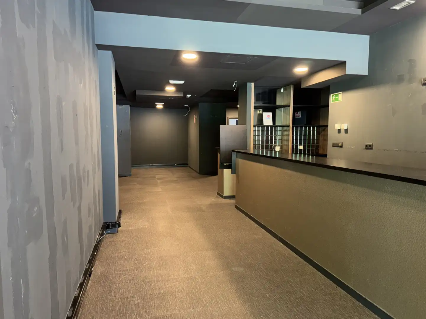 Geschaftsraum zur Miete in Castrillón mit Internet