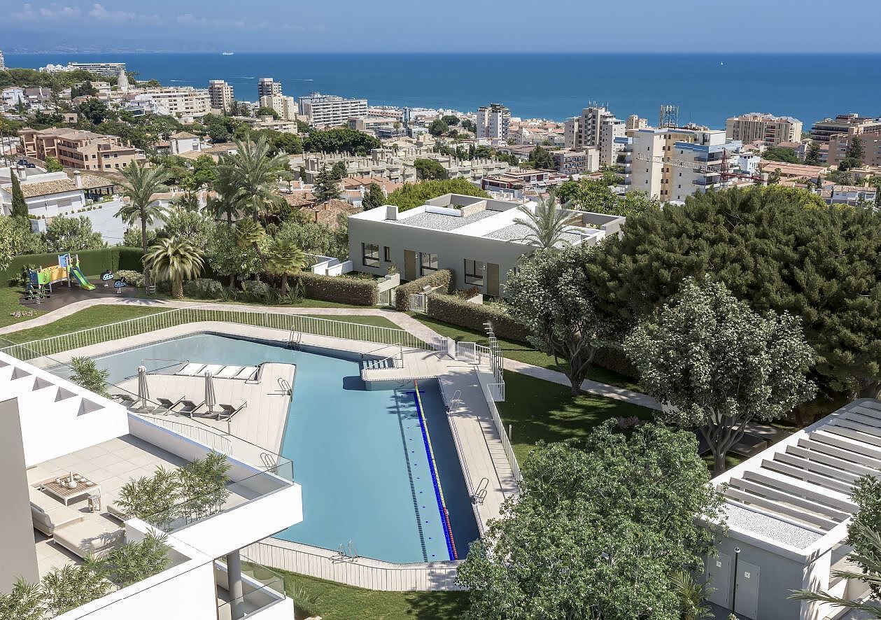 Swimming pool of Apartment for sale in Torremolinos  with Air Conditioner, Terrace and Storage room