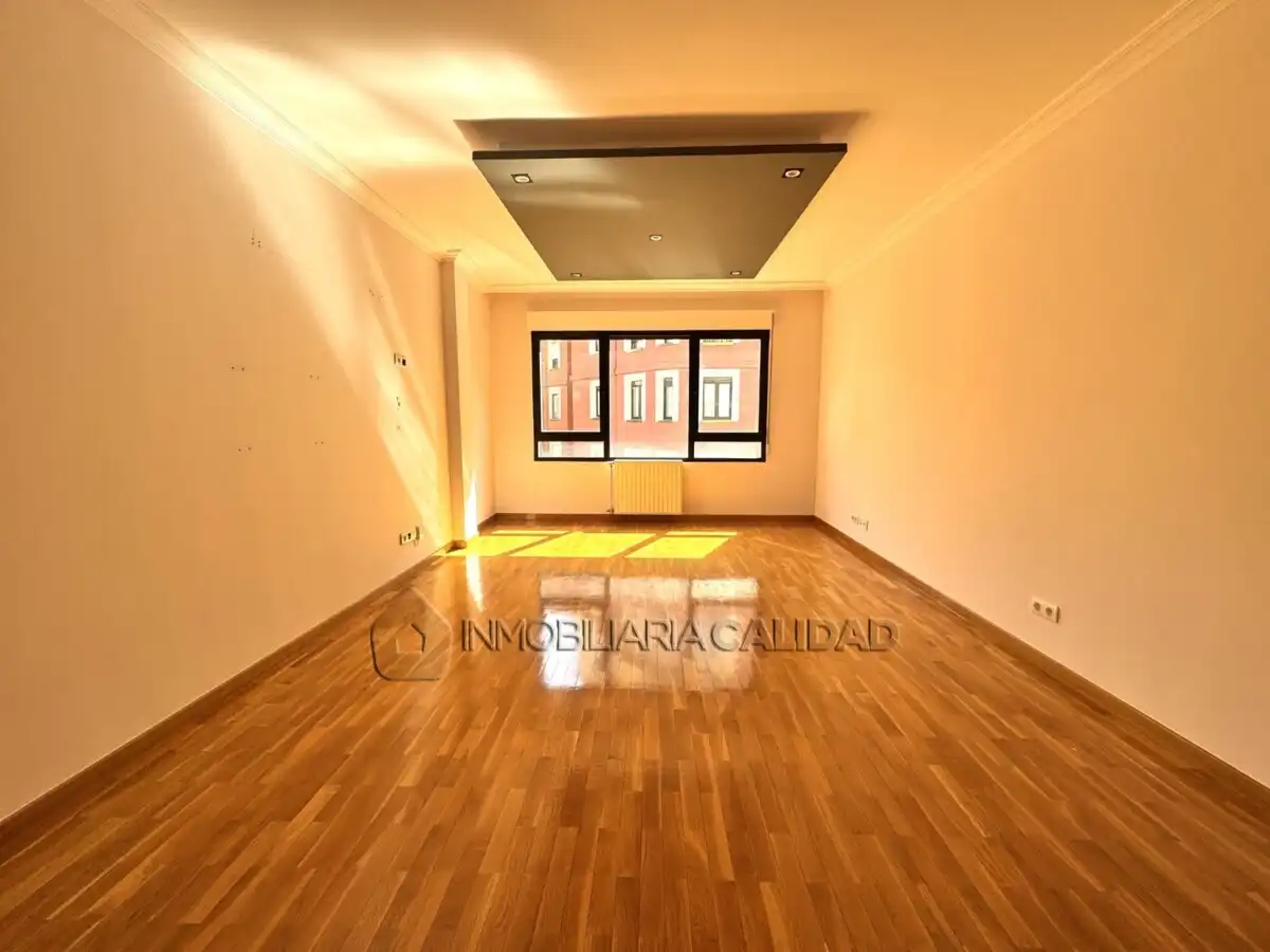 Pis amb ascensor en venda a Zona Sur - Barrio Cortes, imagen 8