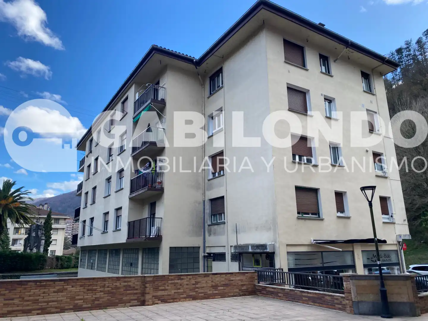 Vista exterior de Piso en venta en Elgoibar con Calefacción, Parquet y Trastero