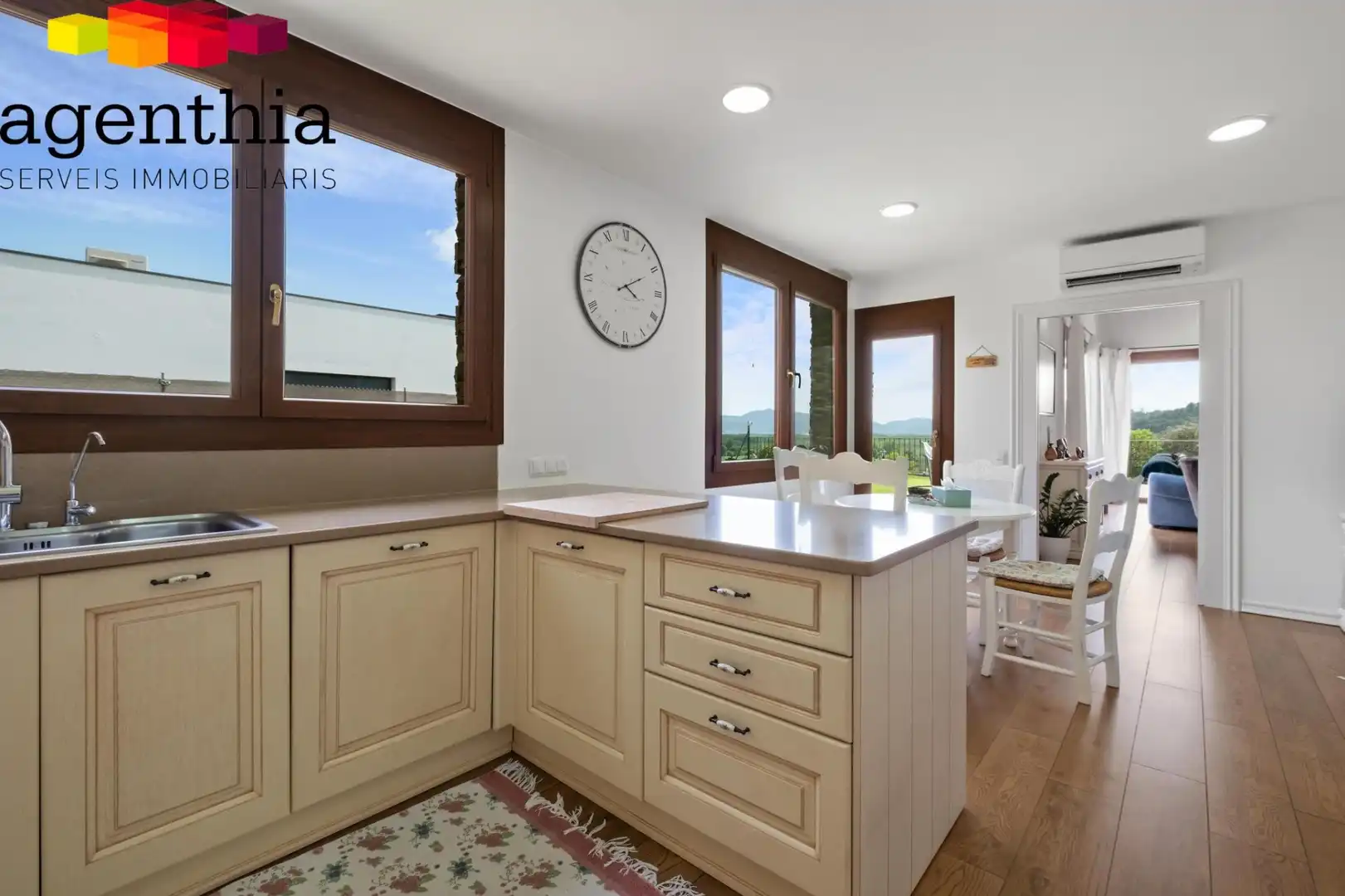 Cocina de Casa o chalet en venta en Cervià de Ter con Aire acondicionado, Calefacción y Terraza