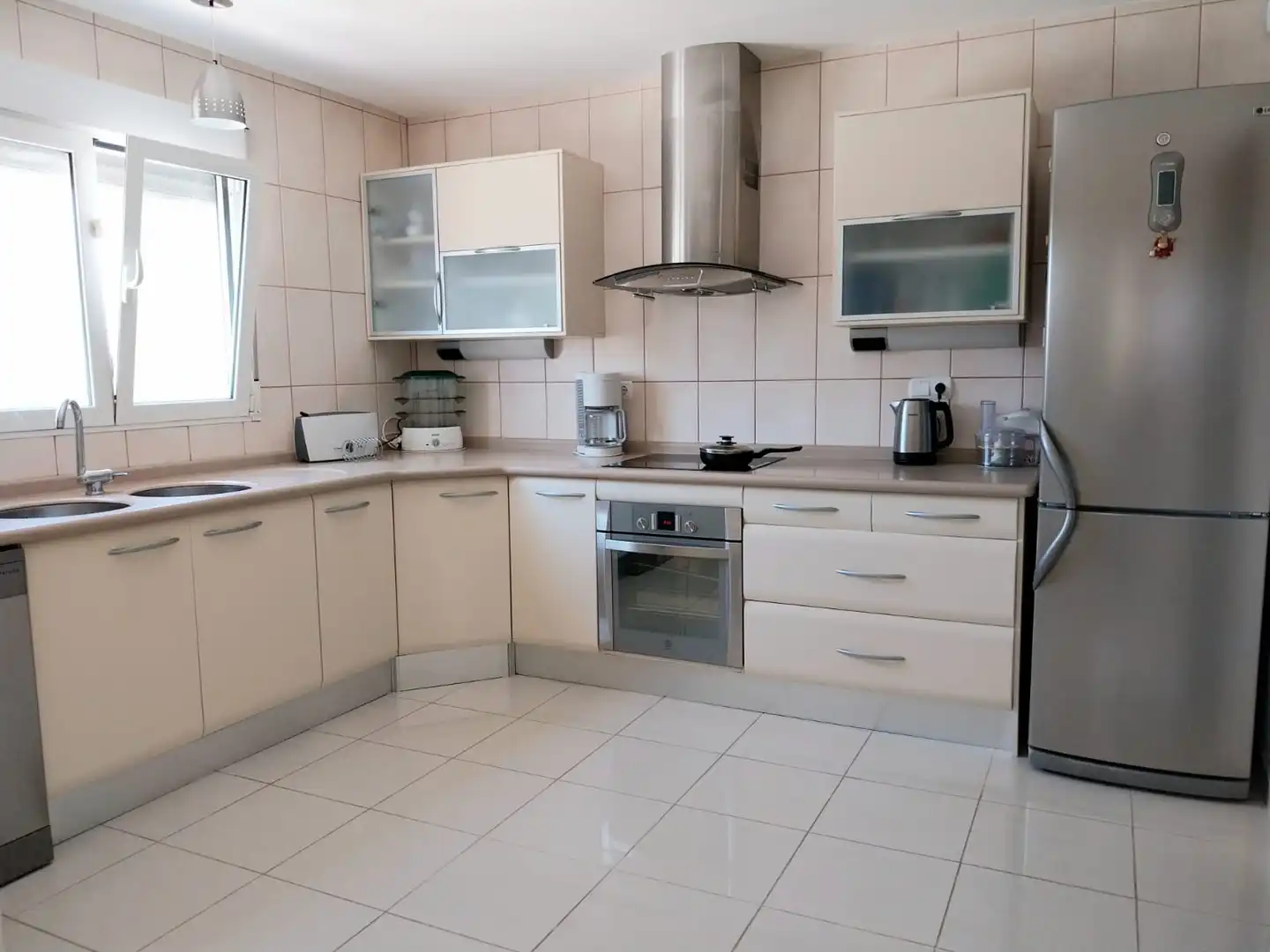 Cocina de Casa o chalet en venta en Elche / Elx con Aire acondicionado, Calefacción y Jardín privado
