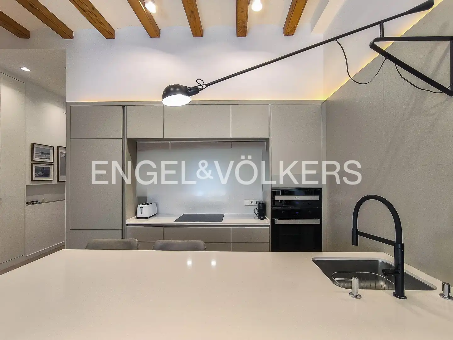 Cocina de Piso de alquiler en Barcelona con Aire acondicionado, Calefacción y Parquet