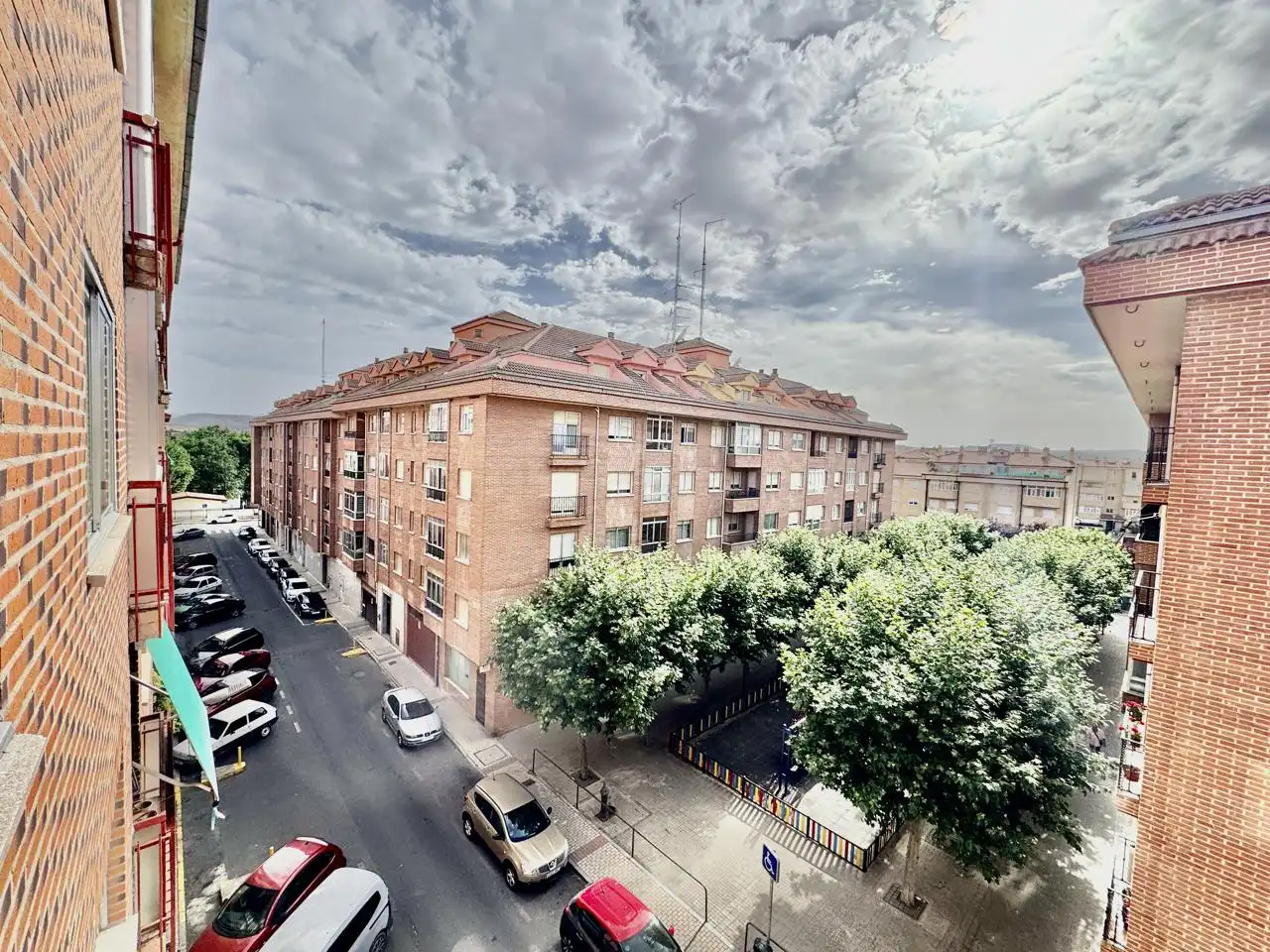 Vista exterior de Piso en venta en Ávila con Calefacción, Parquet y Terraza