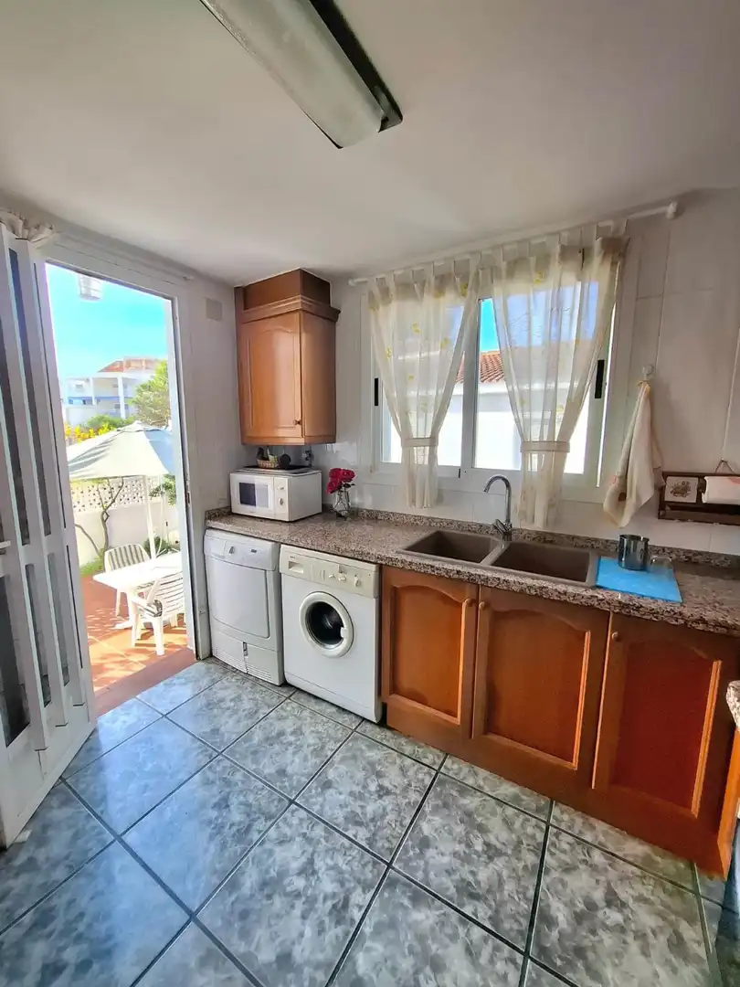Cuina de Casa adosada en venda en Oropesa del Mar / Orpesa amb Terrassa i Balcó