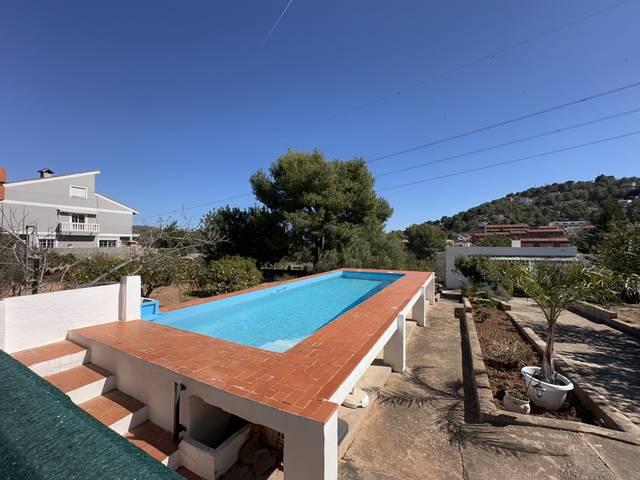 Casa-chalet en Venta en Gilet