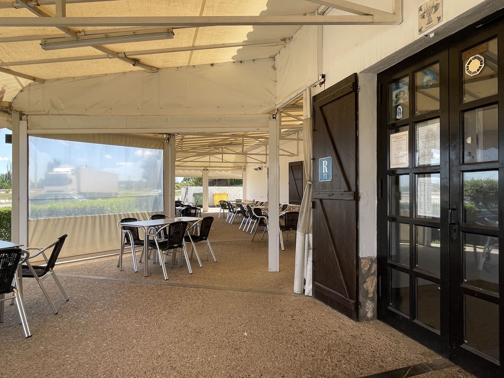 Premises for sale in La Almunia de Doña Godina   with Air Conditioner