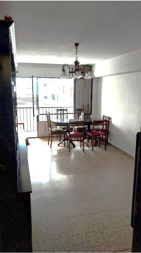 Comedor de Piso en venta en  Valencia Capital con Amueblado, Horno y Lavadora