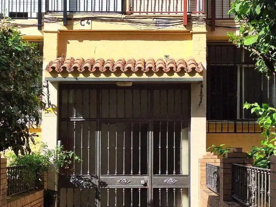 Vista exterior de Apartamento en venta en Castilleja de la Cuesta
