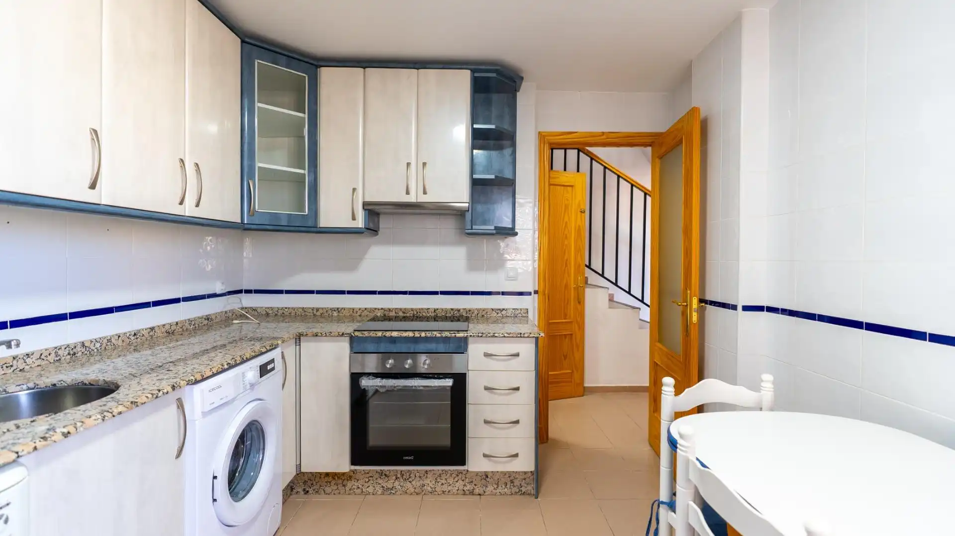 Kitchen of Attic for rent in Villajoyosa / La Vila Joiosa  with Air Conditioner, Heating and Private garden