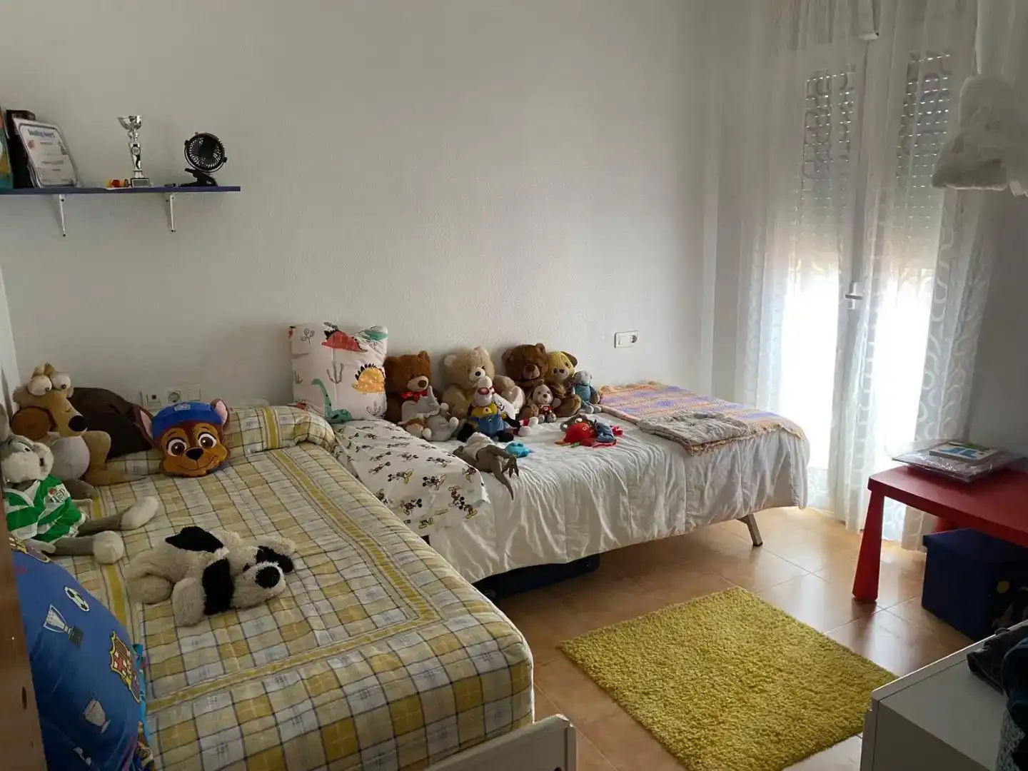 Dormitori de Pis en venda en Bollullos de la Mitación amb Aire condicionat, Jardí privat i Traster