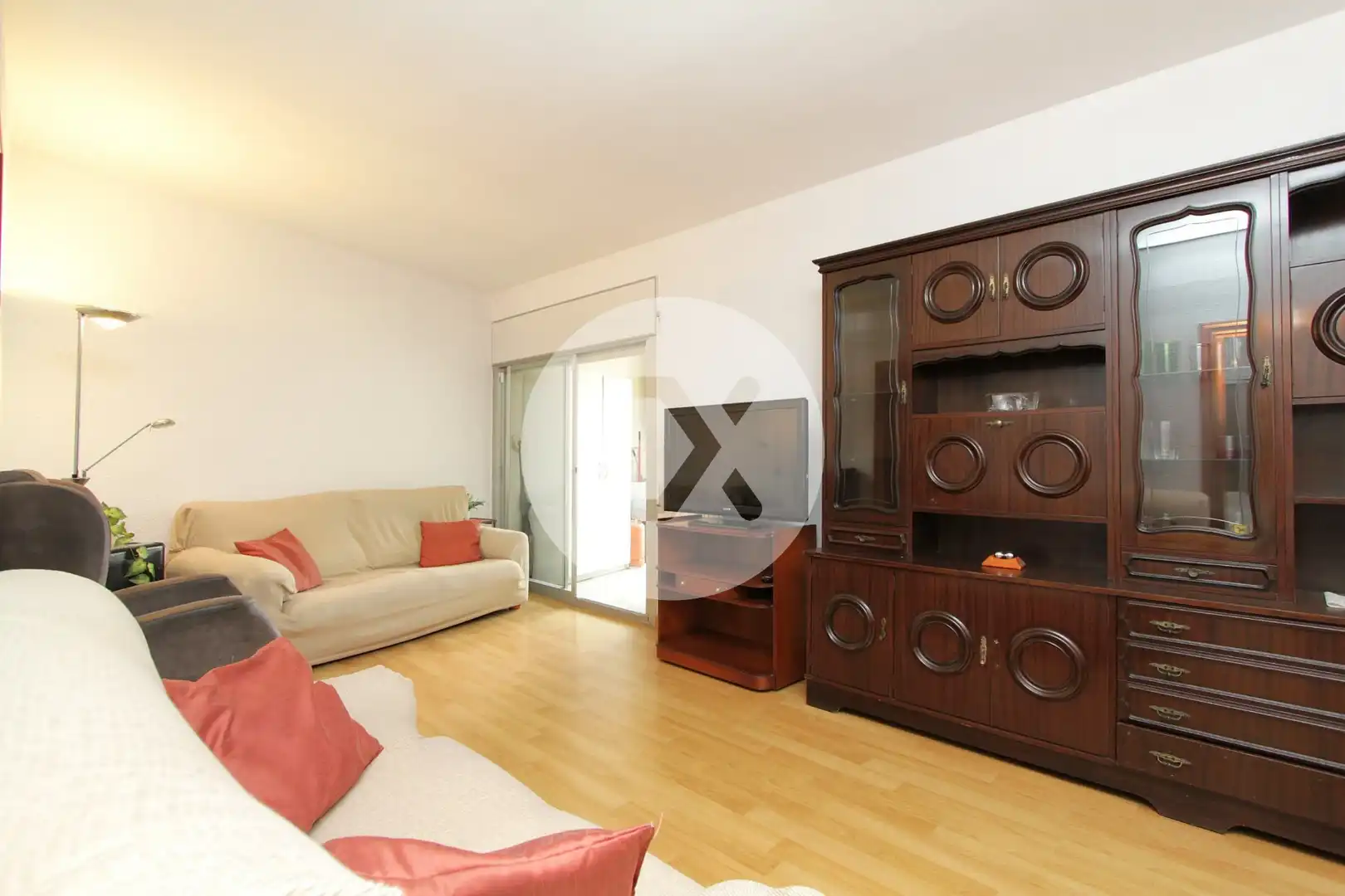 Wohnzimmer von Wohnung zum Verkauf in Castelldefels mit Parkett, Ofen und Balkon
