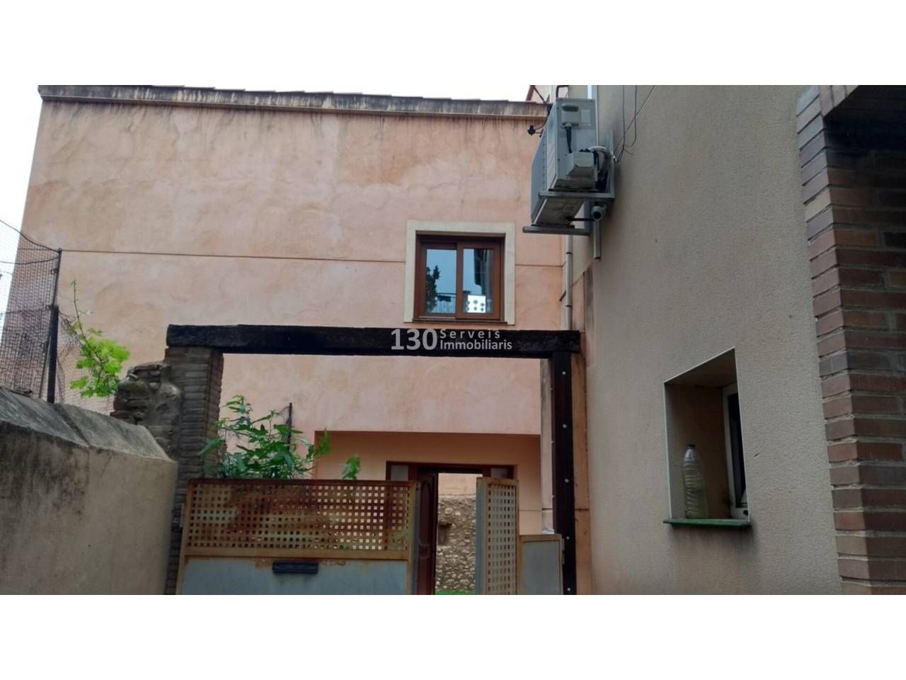 Vista exterior de Casa o xalet en venda en Cabanes (Girona) amb Jardí privat i Terrassa