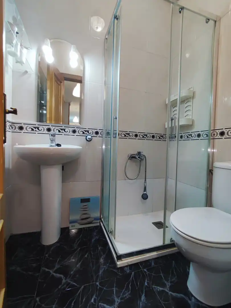 Flat for rent in Calle Romanceros, Centro