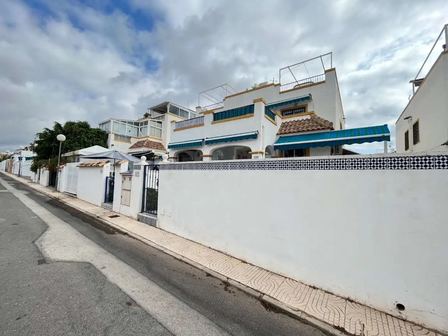 Exterior view of Duplexes for sale in Orihuela  with Air Conditioner, Heating and Terrace