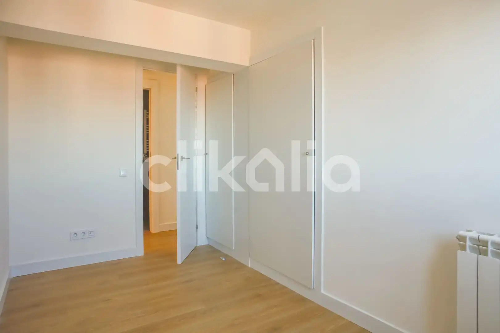 Bedroom of Flat for sale in Madrid  with Air Conditioner and Heating