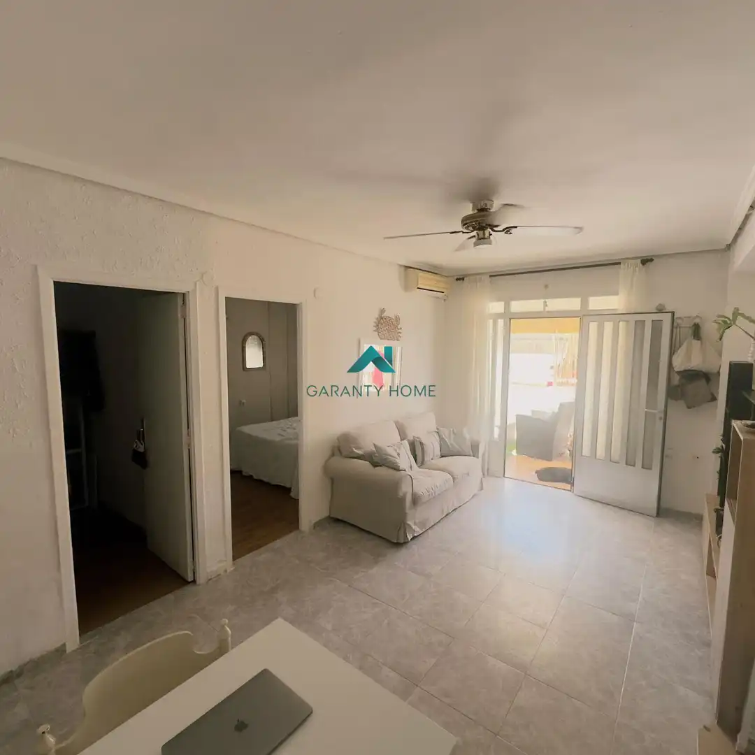 Sala de estar de Piso en venta en Sagunto / Sagunt con Aire acondicionado, Calefacción y Amueblado