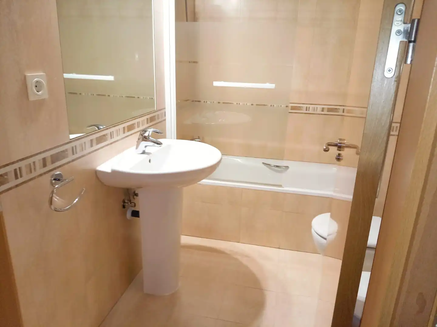 Bathroom of Flat for sale in Murcia  with Air Conditioner, Heating and Terrace