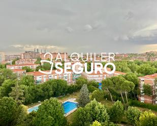 Exterior view of Flat to rent in  Madrid Capital  with Air Conditioner, Heating and Swimming Pool