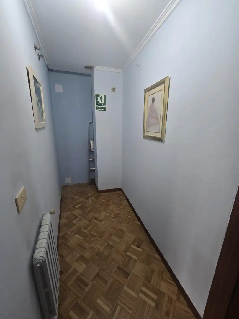 Pis en venda en Ourense Capital  amb Calefacció, Parquet i Traster