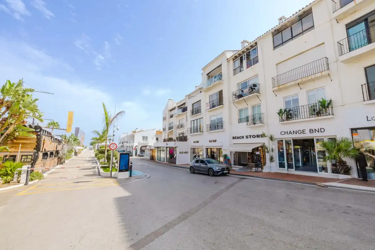 Piso con terraza en venta en Nueva Andalucía, imagen 29