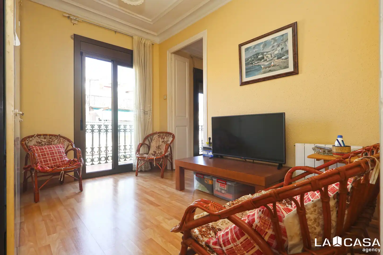 Sala d'estar de Pis en venda en Barcelona amb Calefacció i Balcó